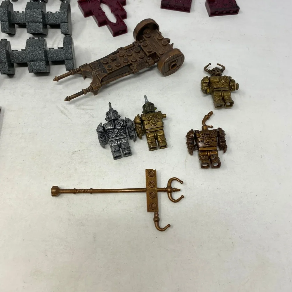 Mega Bloks Dragons Krystal Wars Iron Raiders Castle Walls Figures Lot Vintage